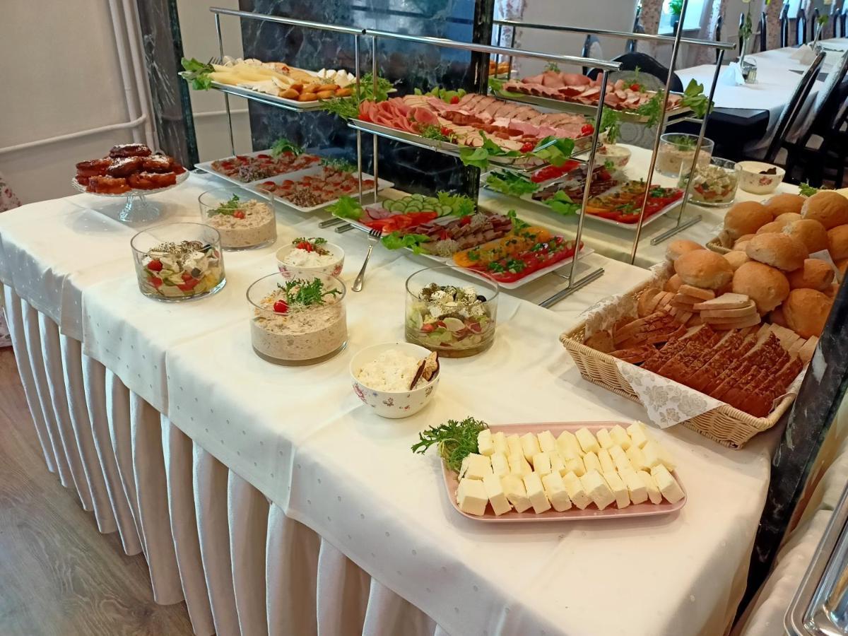 依斯克拉酒店 拉多姆 外观 照片