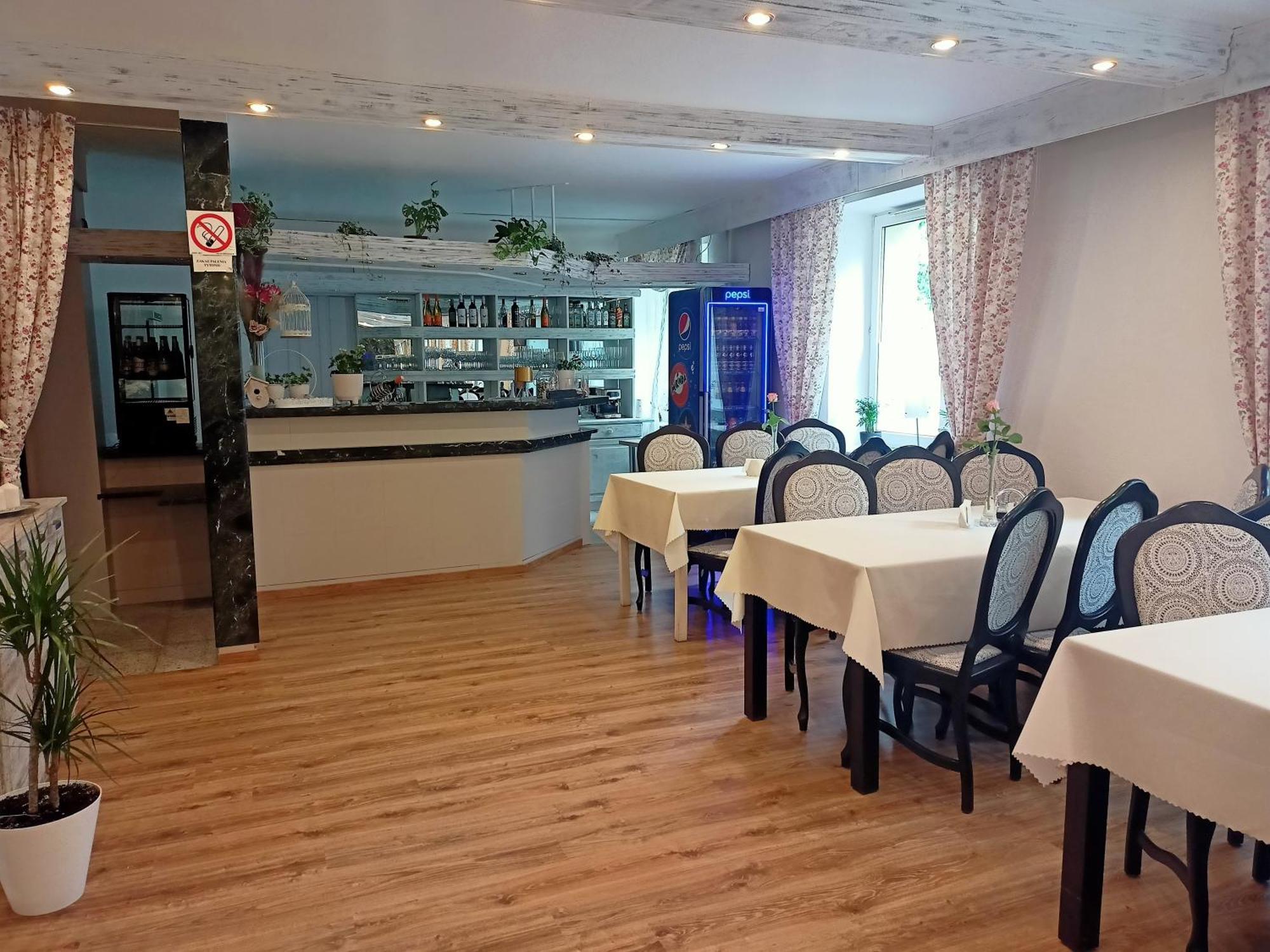 依斯克拉酒店 拉多姆 外观 照片